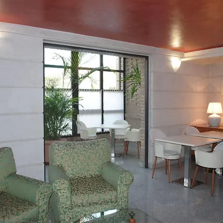 Prestige Hotel